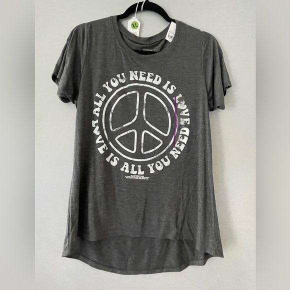 Beatles all you need is love T-shirt - Picture 1 of 6
